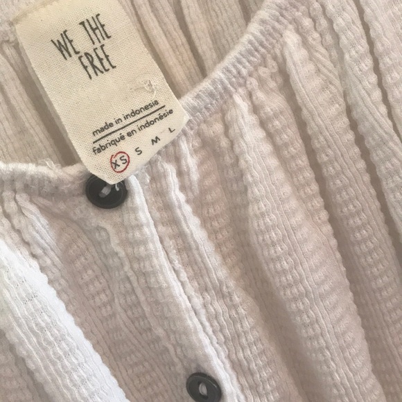 Shirt - Picture 4 of 5